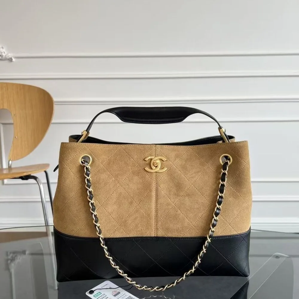 ✨✨Chanel Bags - Picture 2 of 7